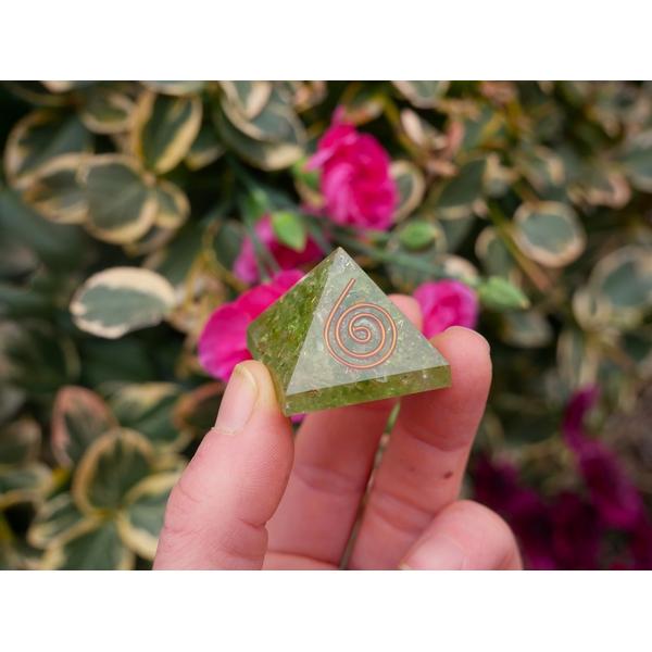 Orgonite Mini Pyramid w/ Copper and Peridot